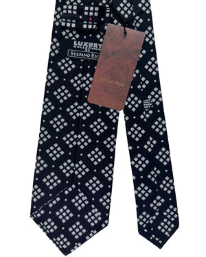 Tie