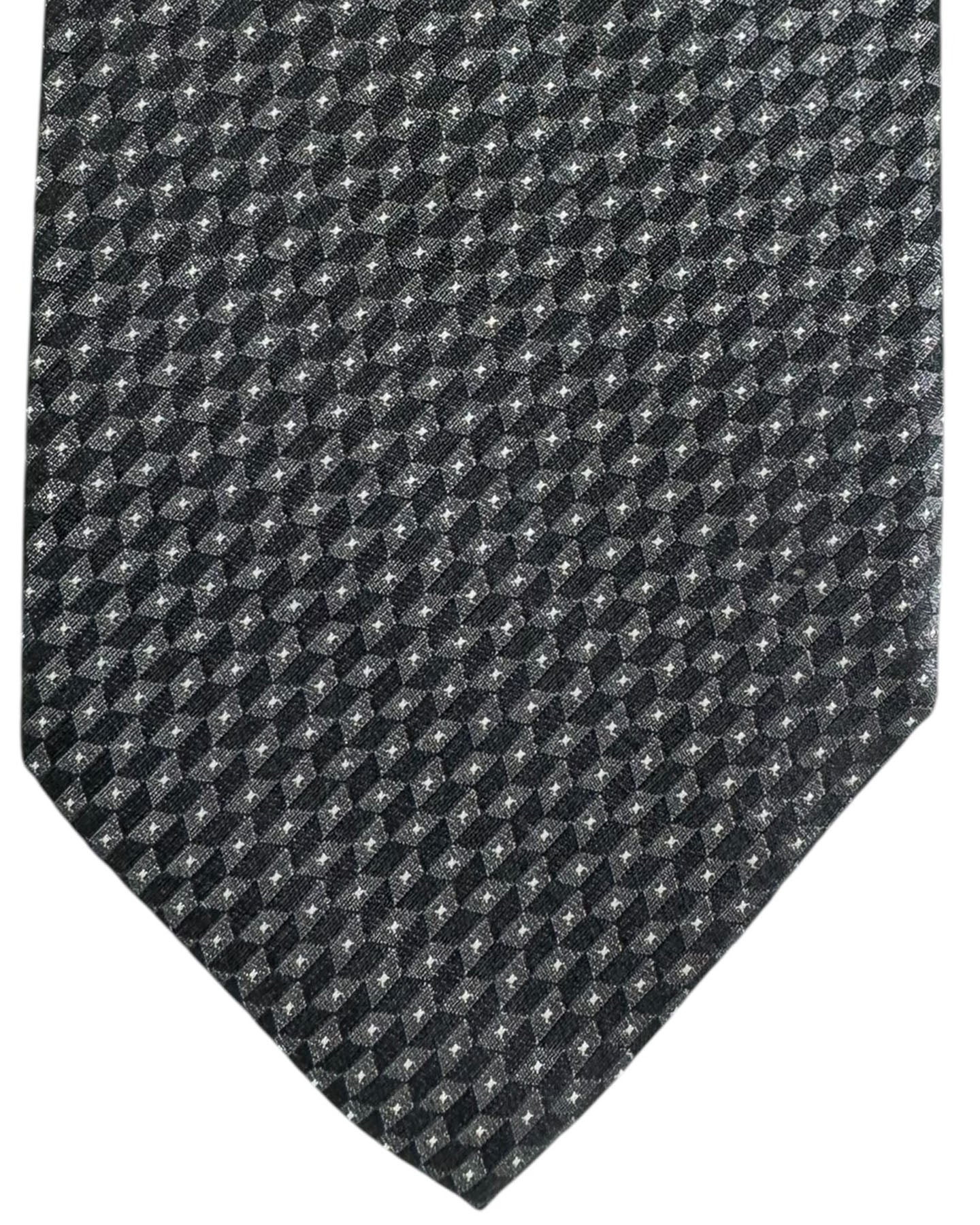 Tie