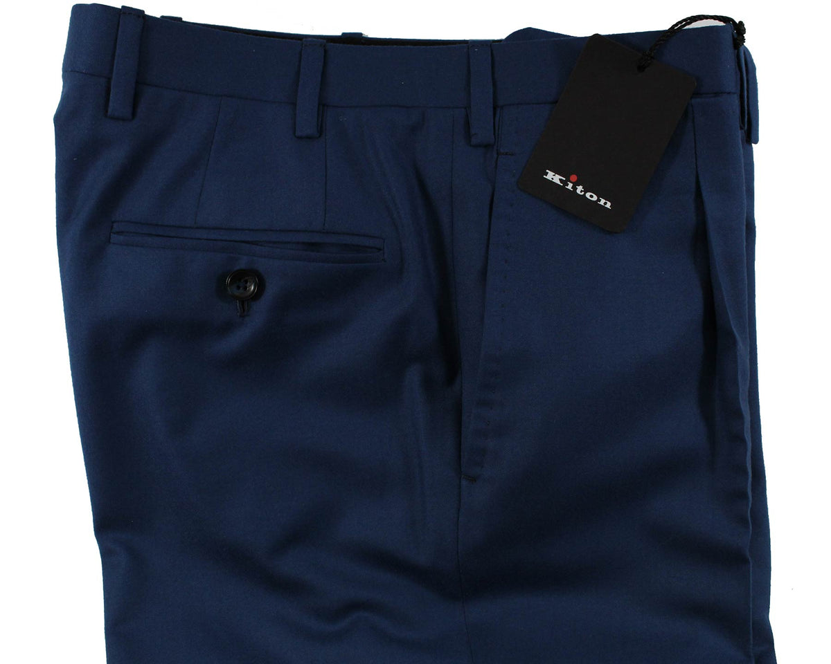 Kiton Suit Dark Blue 14 Micron Wool EU 48 - US 38 R