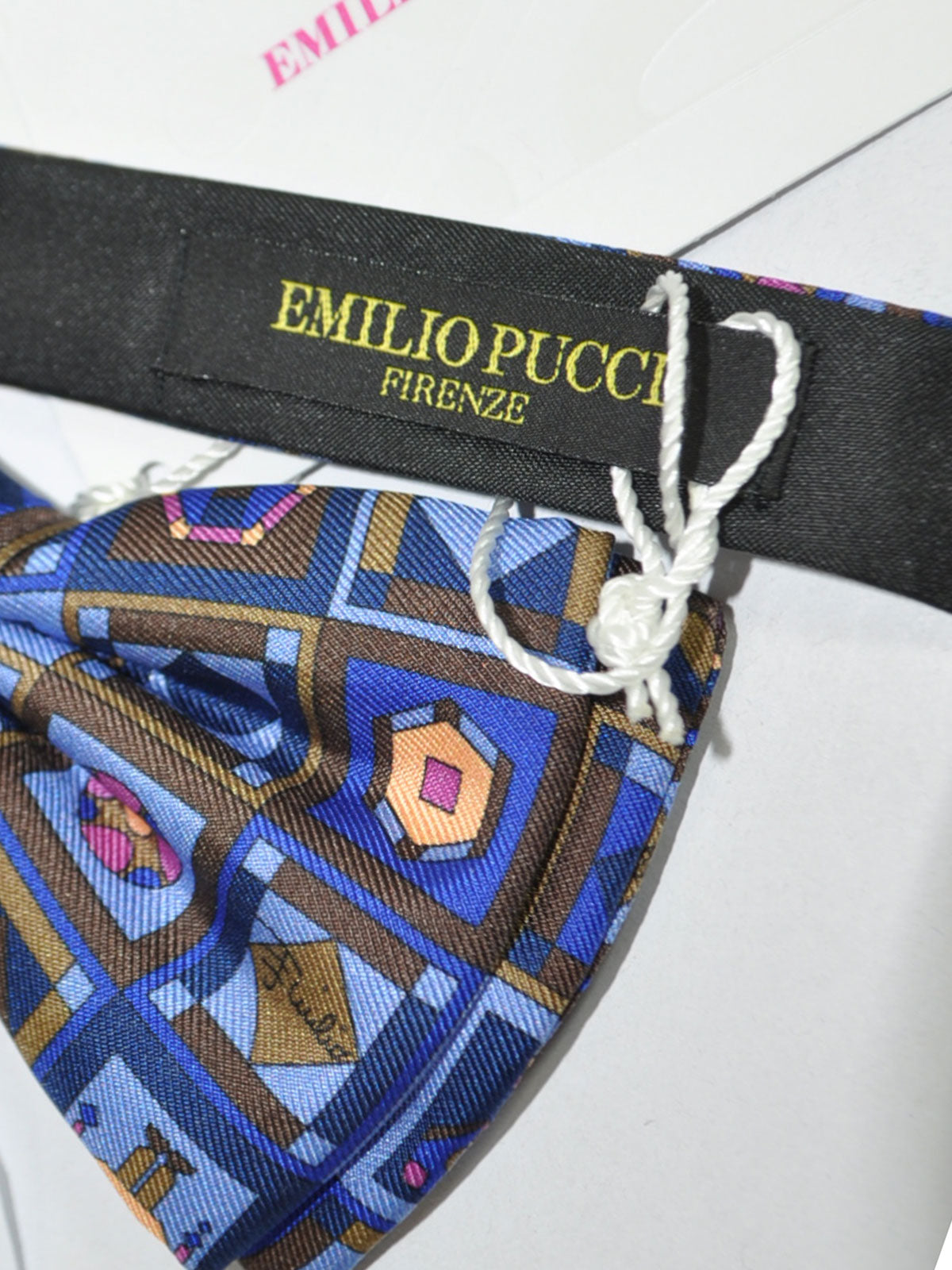 Emilio Pucci Cummerbund  Bow Tie Set Navy Brown
